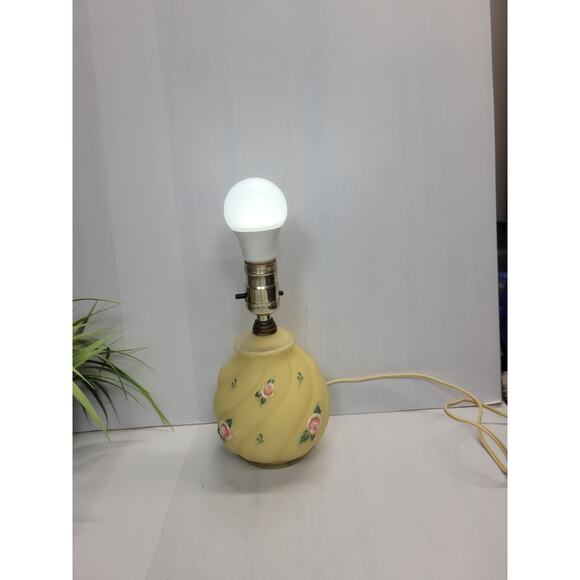 Vintage Lt Yellow Lamp Glass Boudoir Vanity, Rose Swirl, Reverse Paint - Picture 5 of 5